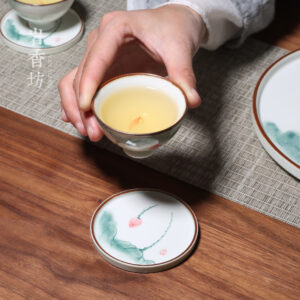 LÓT CHÉN SỨ VẼ TAY LIÊN HOA