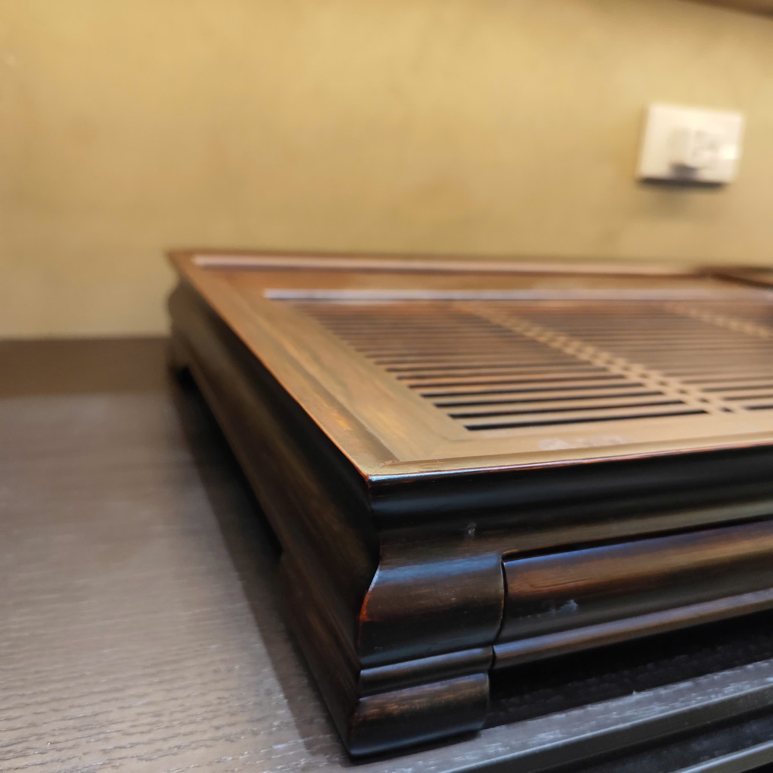 BÀN TRÀ TRÚC TÍCH HỢP BẾP ĐIỆN BÀN TRÀ TRÚC TÍCH HỢP BẾP ĐIỆN